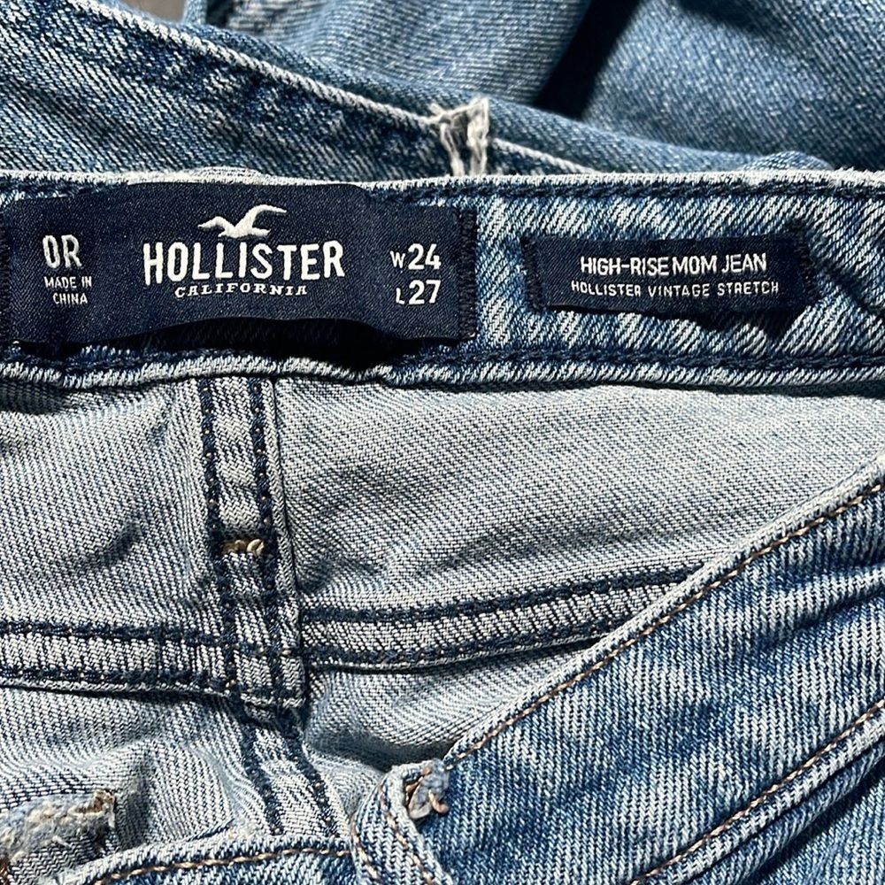 Hollister Ripped High Rise Mom Jean W Vintage StretchRaw Hem Size W24L27 - Picture 5 of 7
